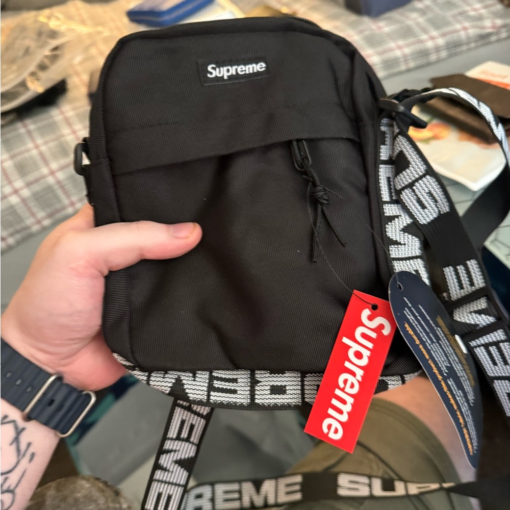 Supreme Black Messenger Bag Compact Design